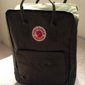 Backpack army green